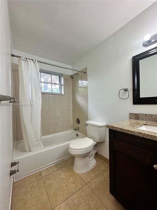 Active With Contract: $1,525 (1 beds, 1 baths, 0 Square Feet)