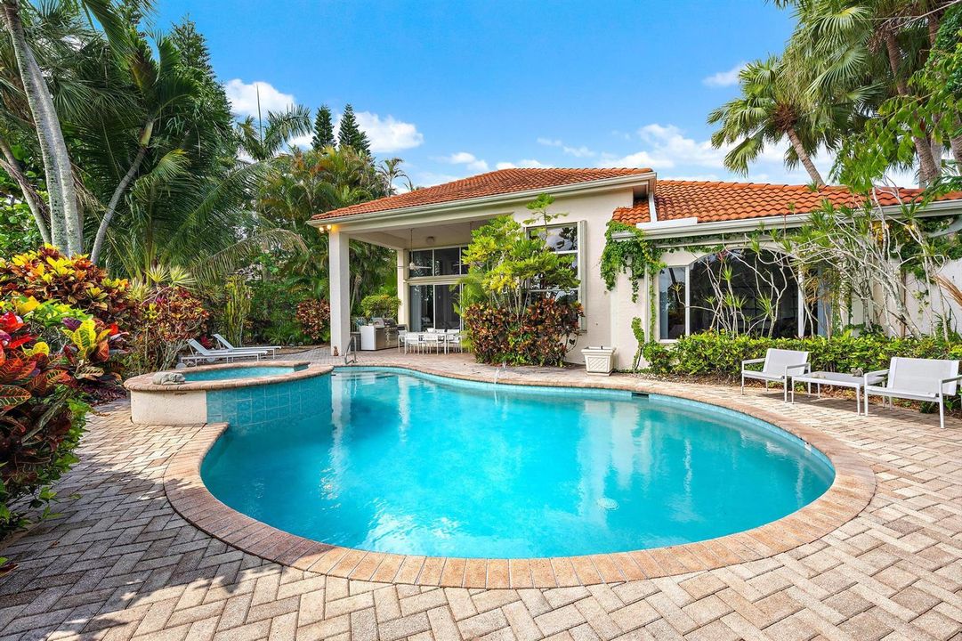 8080 Sandhill Ct-2