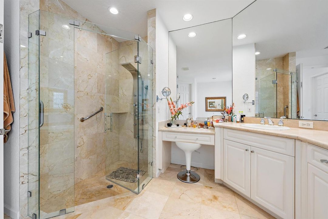 8080 Sandhill Ct-20