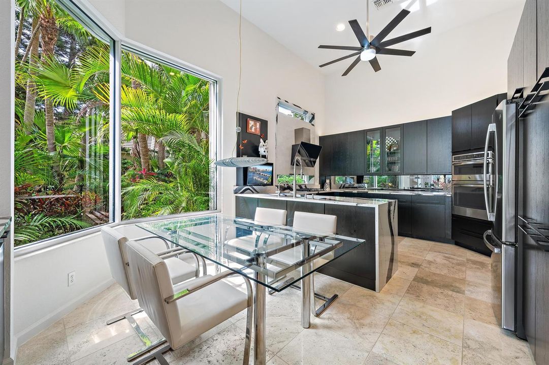 8080 Sandhill Ct-14