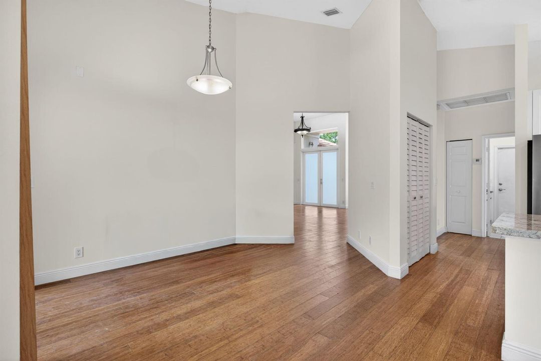 32-web-or-mls-10027-7998