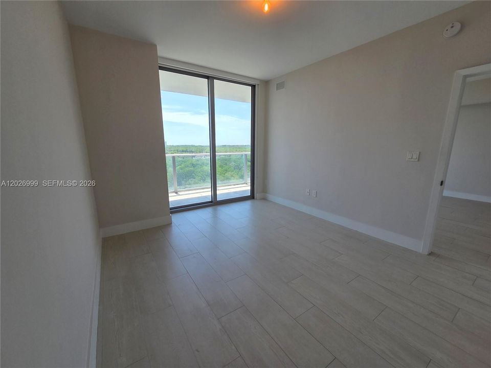 For Sale: $629,900 (2 beds, 2 baths, 1119 Square Feet)