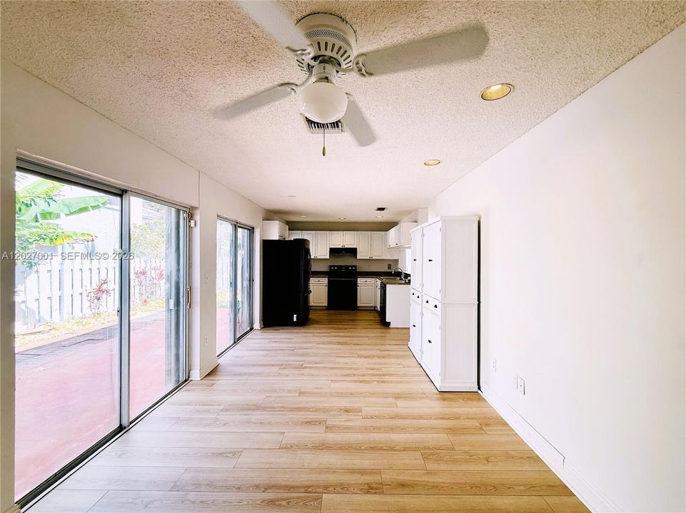 For Sale: $464,900 (3 beds, 2 baths, 1516 Square Feet)