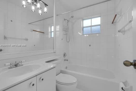 Recently Sold: $560,000 (3 beds, 2 baths, 1598 Square Feet)