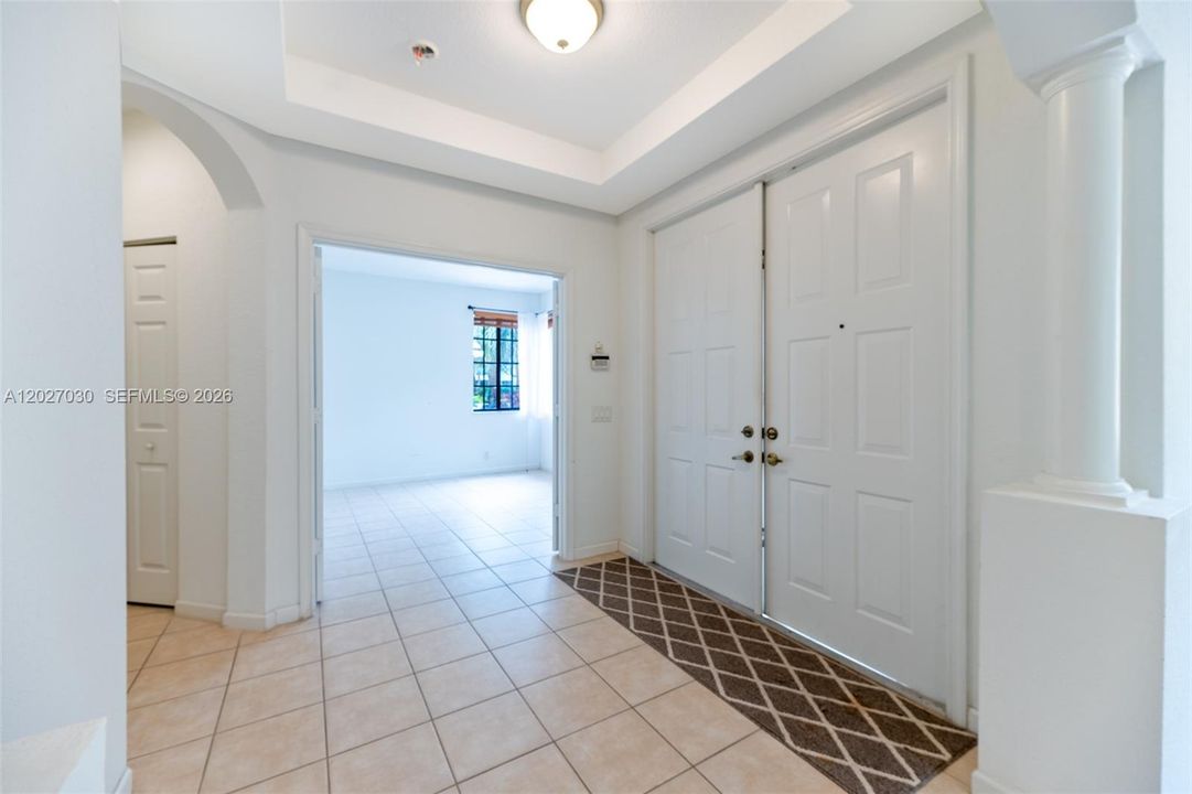 For Sale: $610,000 (3 beds, 2 baths, 1560 Square Feet)