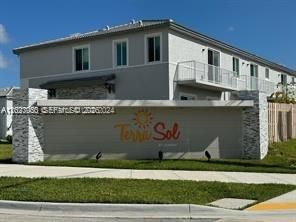 For Rent: $3,000 (4 beds, 3 baths, 1790 Square Feet)