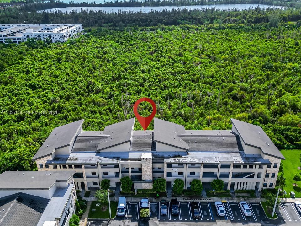 На продажу: $409,000 (2 спален, 2 ванн, 1134 Квадратных фут)