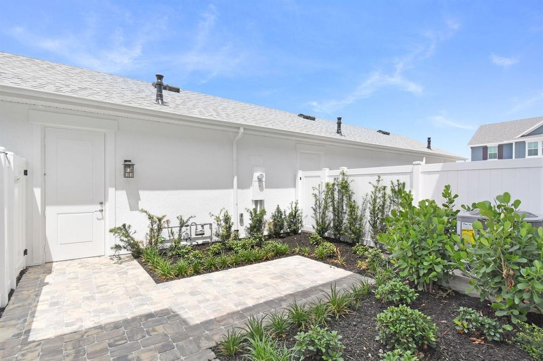 privated fenced courtyard