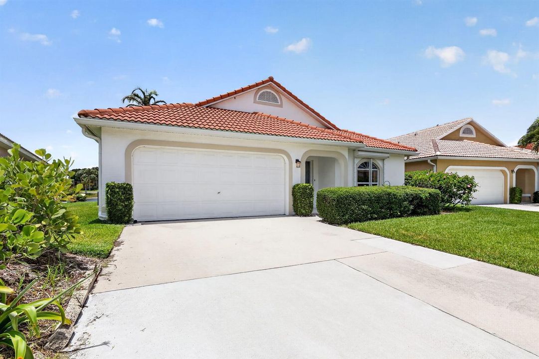 Home Sweet Home 6066 SE Grand Cay Ct