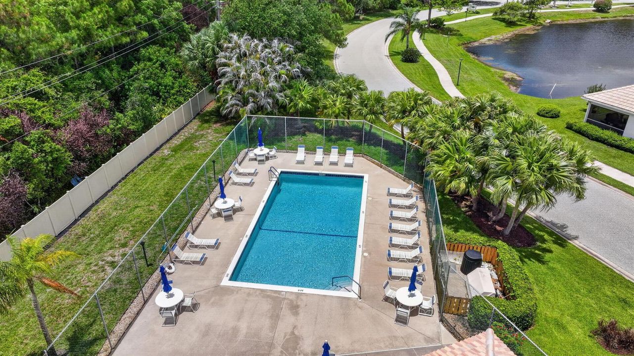 Private Pool Emerald Lakes Villas
