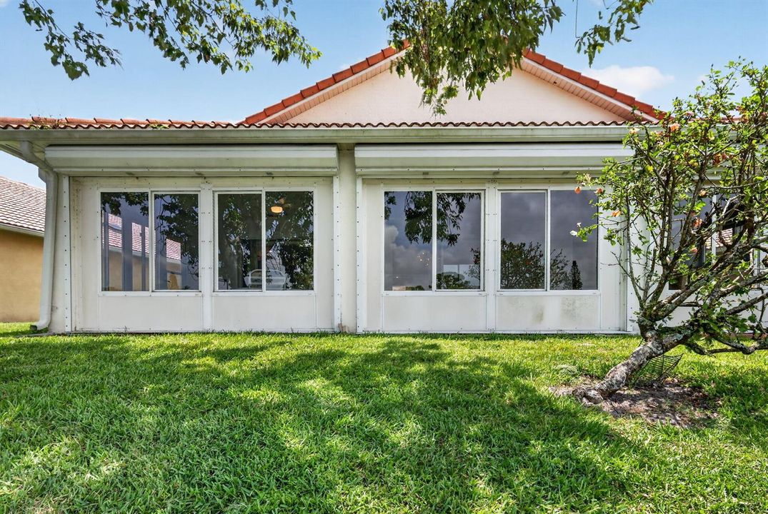 Electric Powered Shutters - AC Lanai
