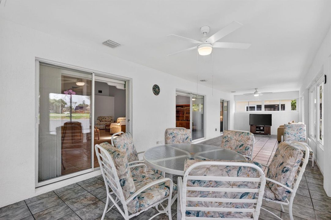 480 sq ft of Lakeview Living AC'd