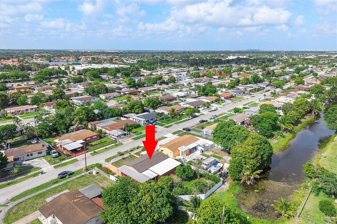 Active With Contract: $589,000 (4 beds, 2 baths, 1650 Square Feet)