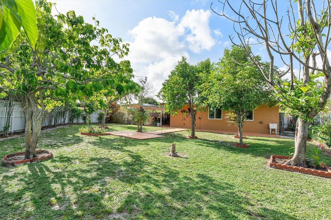 Active With Contract: $589,000 (4 beds, 2 baths, 1650 Square Feet)