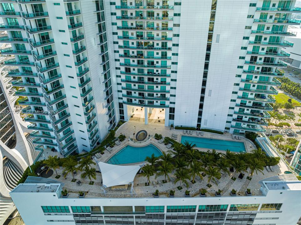 For Rent: $7,200 (3 beds, 3 baths, 1579 Square Feet)