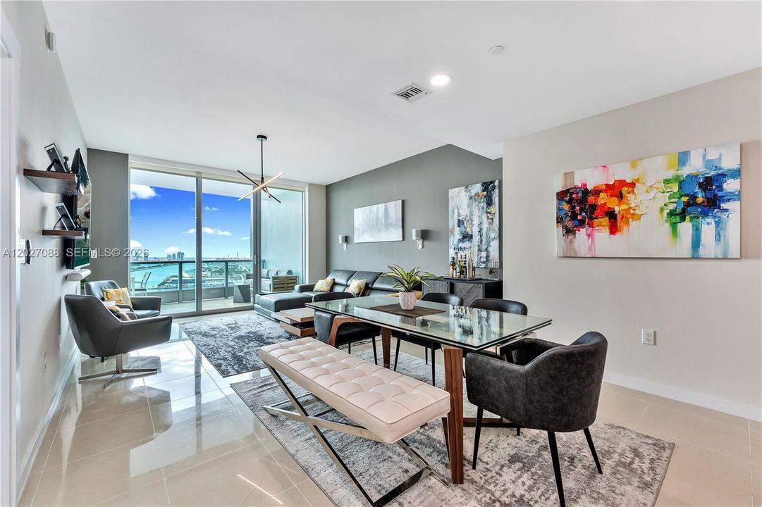 For Rent: $7,200 (3 beds, 3 baths, 1579 Square Feet)