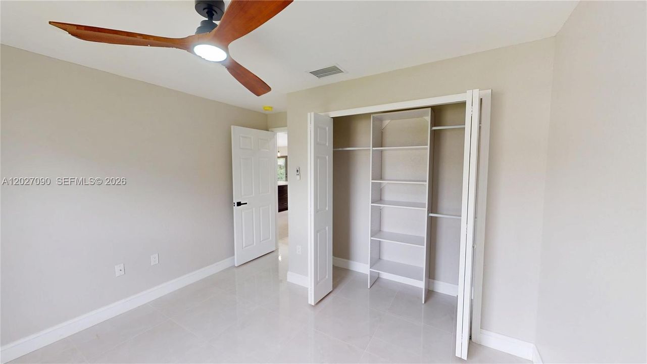 For Sale: $299,000 (3 beds, 2 baths, 1706 Square Feet)