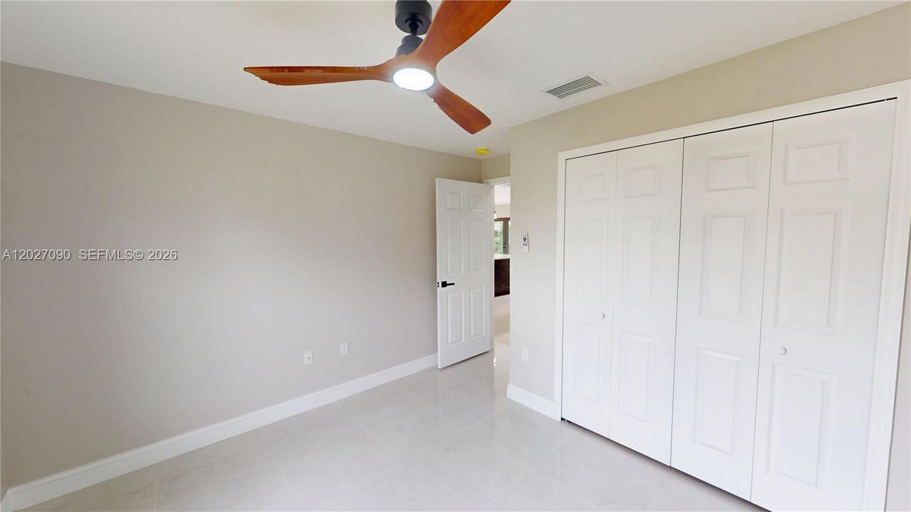 For Sale: $299,000 (3 beds, 2 baths, 1706 Square Feet)