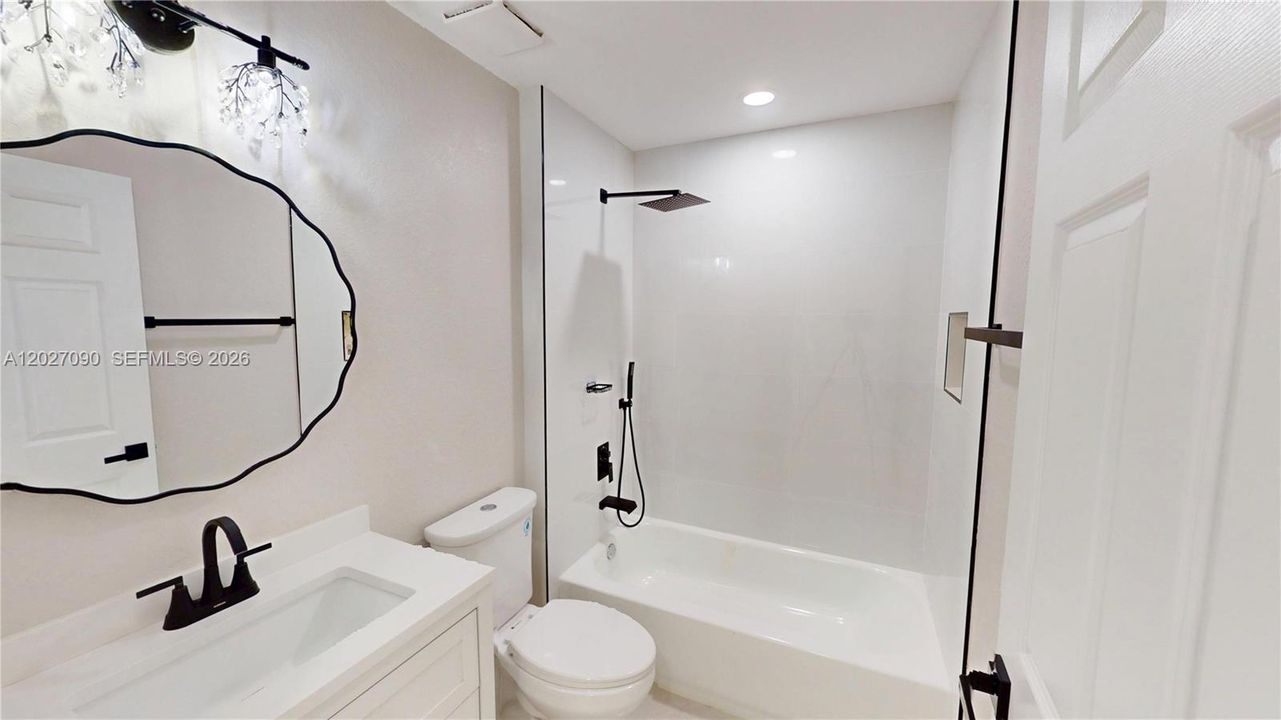 For Sale: $299,000 (3 beds, 2 baths, 1706 Square Feet)