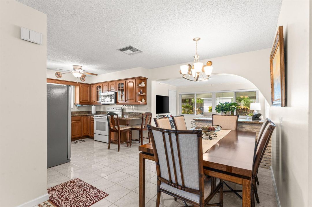 014-245GreenbriarDrive-LakePark-FL-33403