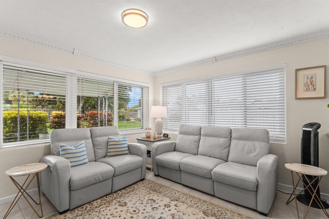 022-245GreenbriarDrive-LakePark-FL-33403