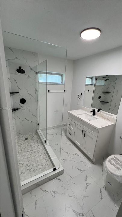 For Sale: $315,900 (2 beds, 1 baths, 1213 Square Feet)