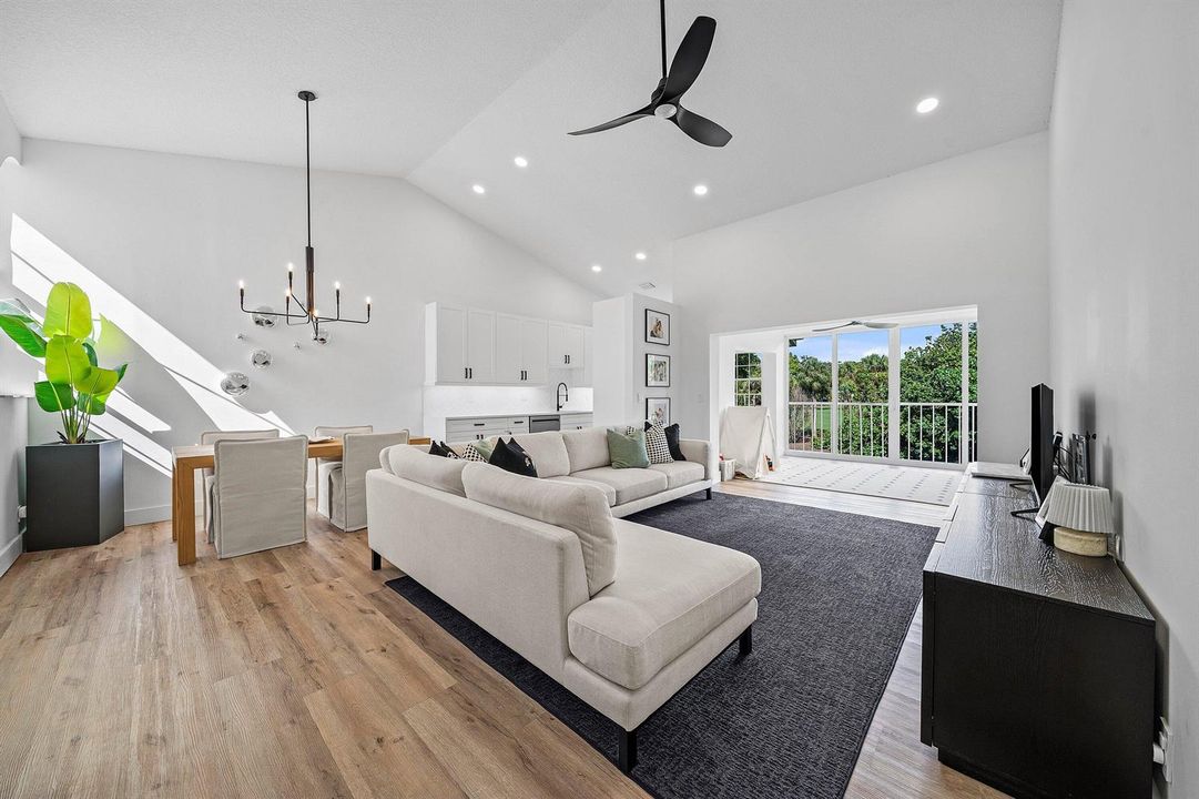 -1703-BocaRaton-FL-33487-SMALL