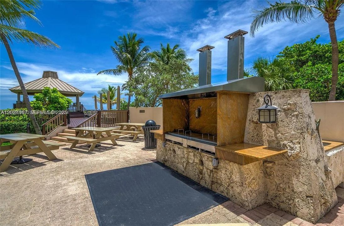 Grill/BBQ area