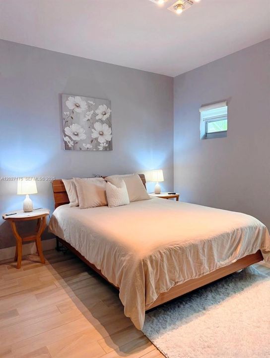 For Rent: $4,950 (2 beds, 2 baths, 1291 Square Feet)