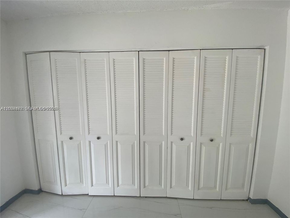 For Rent: $1,500 (1 beds, 1 baths, 585 Square Feet)