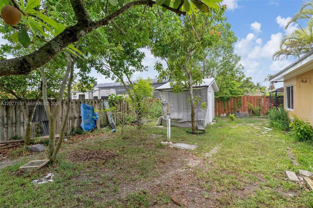 For Sale: $689,999 (4 beds, 3 baths, 2522 Square Feet)