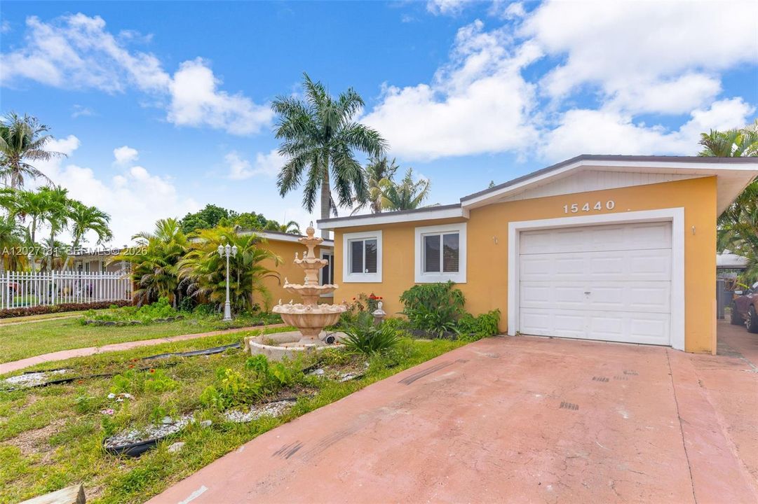 For Sale: $689,999 (4 beds, 3 baths, 2522 Square Feet)