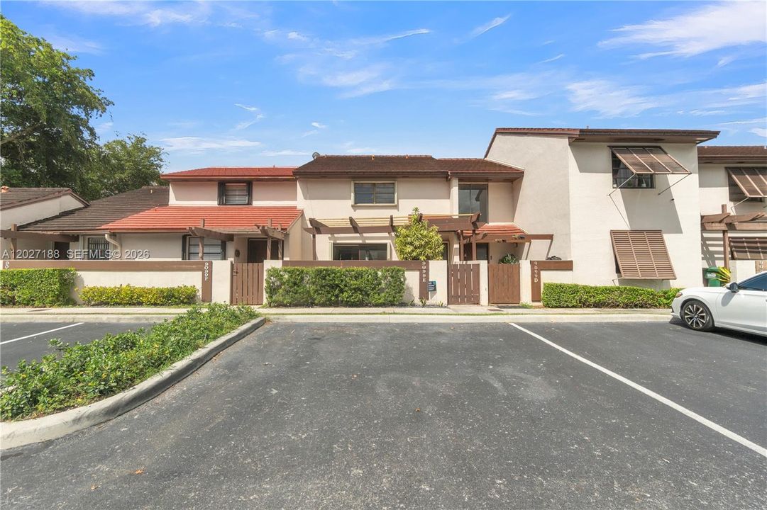 Active With Contract: $3,450 (3 beds, 2 baths, 1780 Square Feet)