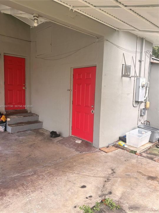 For Sale: $600,000 (2 beds, 2 baths, 1390 Square Feet)
