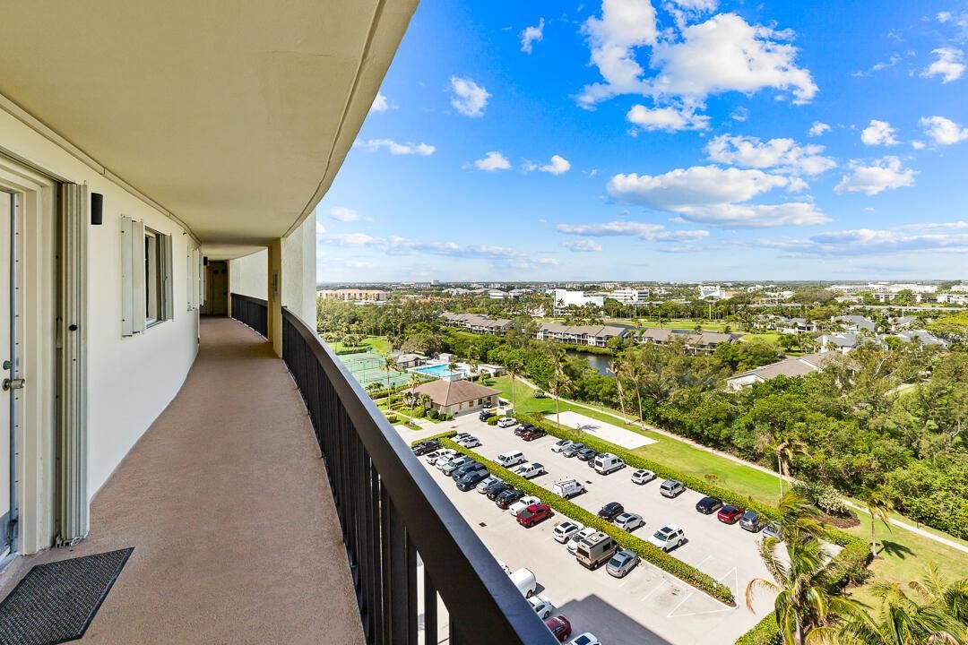 400 Ocean Trail Way-31