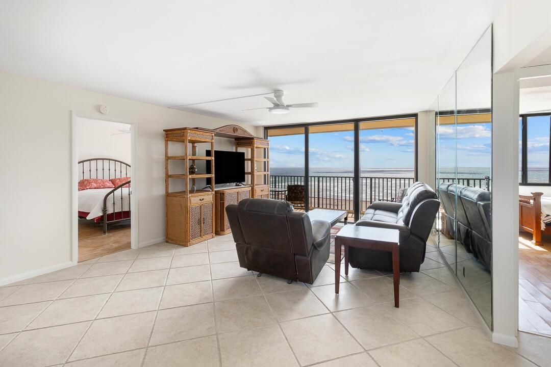 400 Ocean Trail Way-15