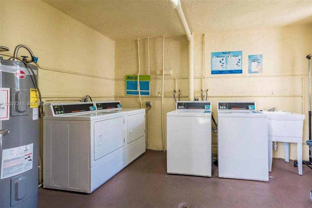For Sale: $85,000 (2 beds, 2 baths, 865 Square Feet)