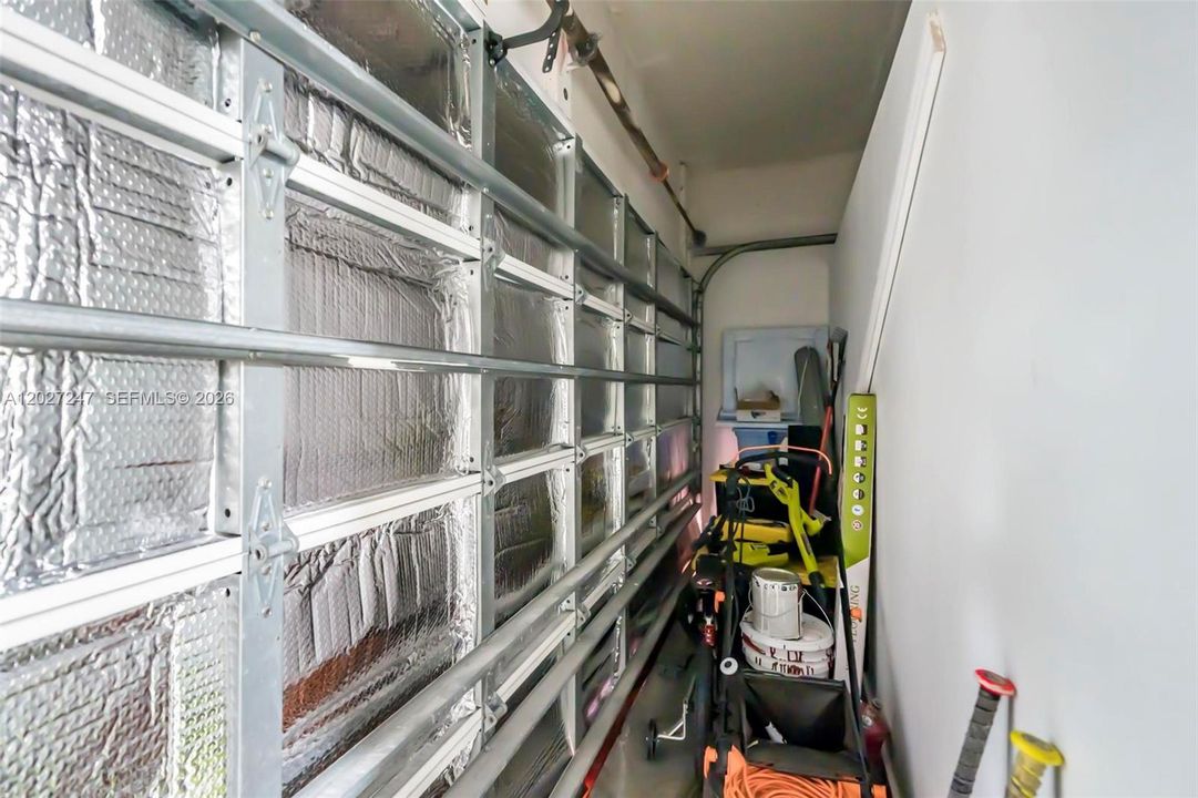 На продажу: $669,999 (4 спален, 2 ванн, 2463 Квадратных фут)