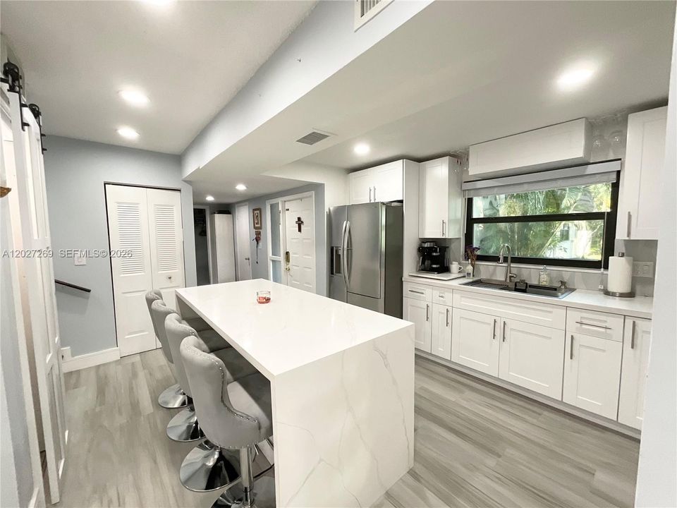 For Sale: $379,000 (4 beds, 2 baths, 1616 Square Feet)