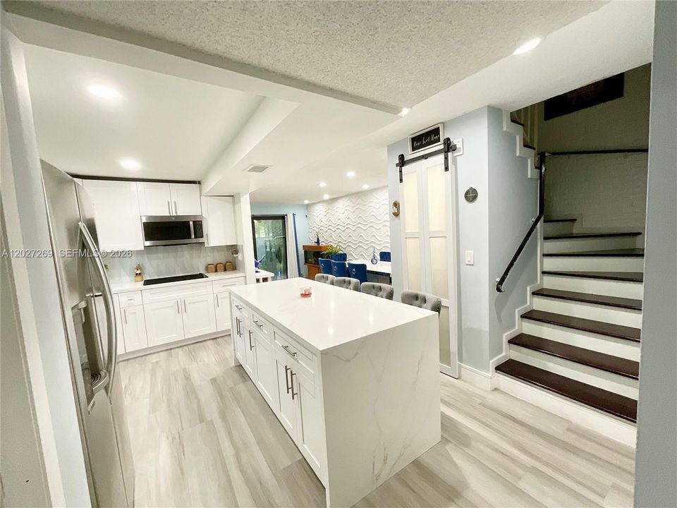 For Sale: $379,000 (4 beds, 2 baths, 1616 Square Feet)