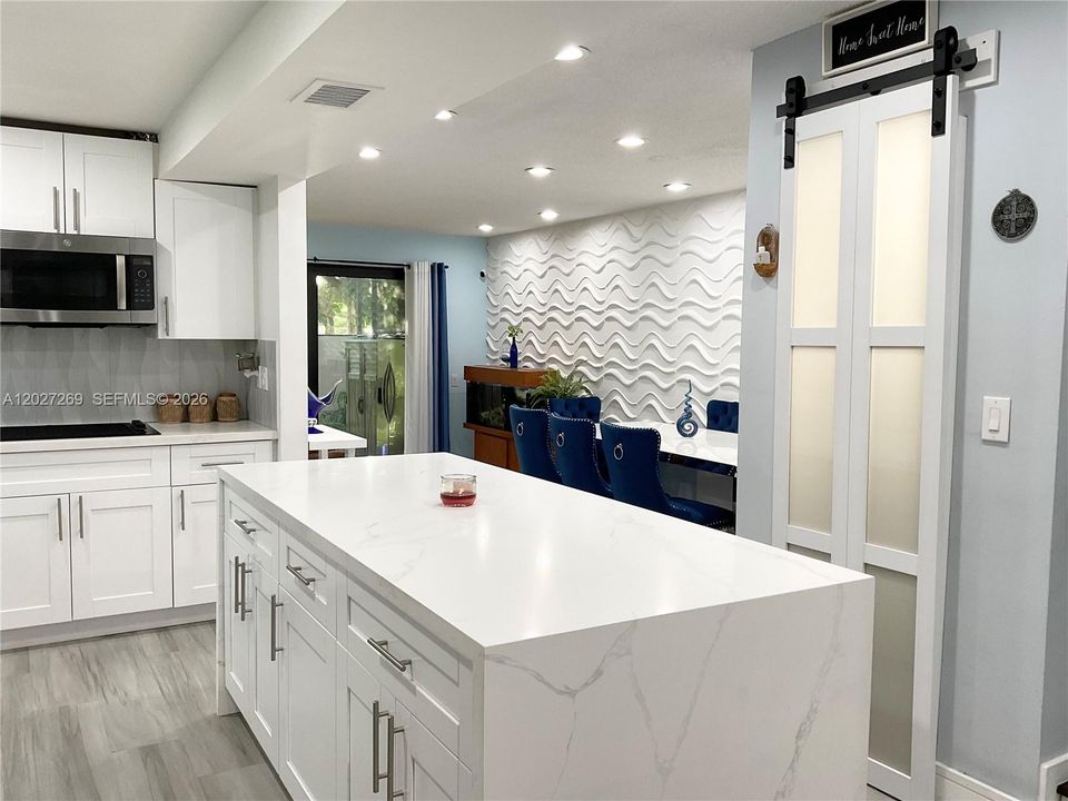 For Sale: $379,000 (4 beds, 2 baths, 1616 Square Feet)