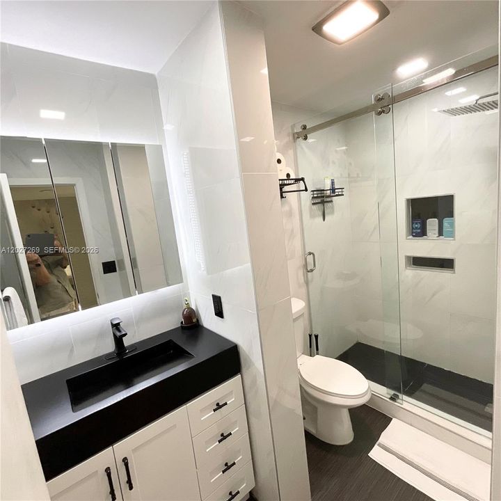 For Sale: $379,000 (4 beds, 2 baths, 1616 Square Feet)