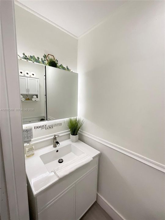For Sale: $379,000 (4 beds, 2 baths, 1616 Square Feet)