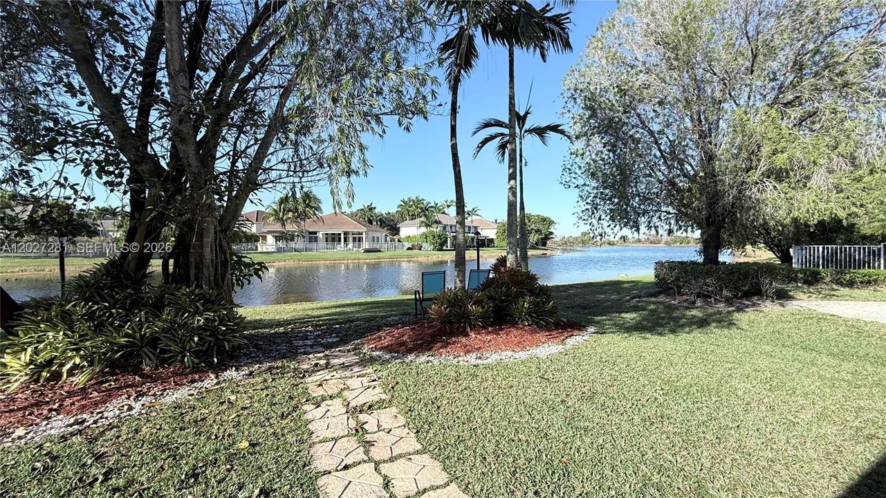 For Sale: $950,000 (4 beds, 2 baths, 2088 Square Feet)