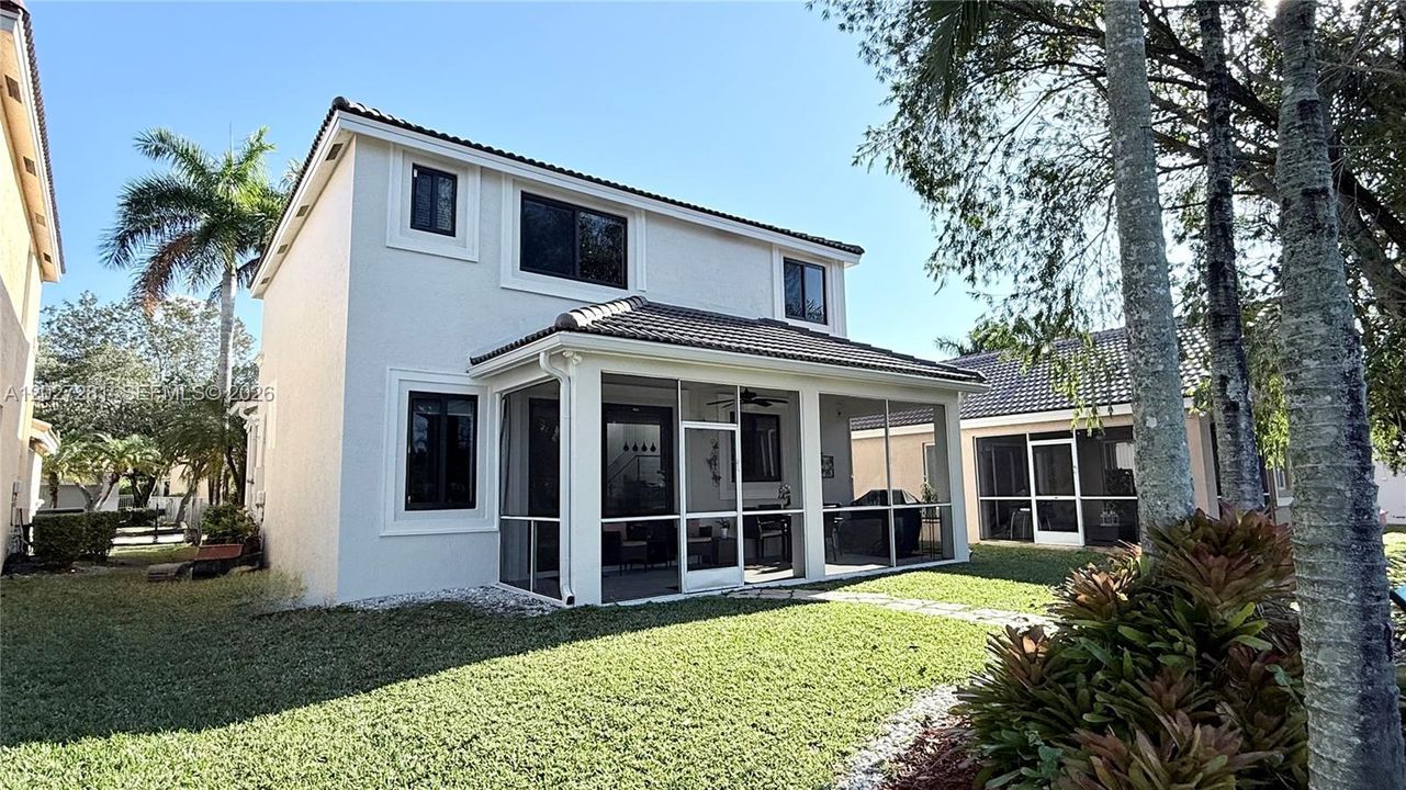 For Sale: $950,000 (4 beds, 2 baths, 2088 Square Feet)