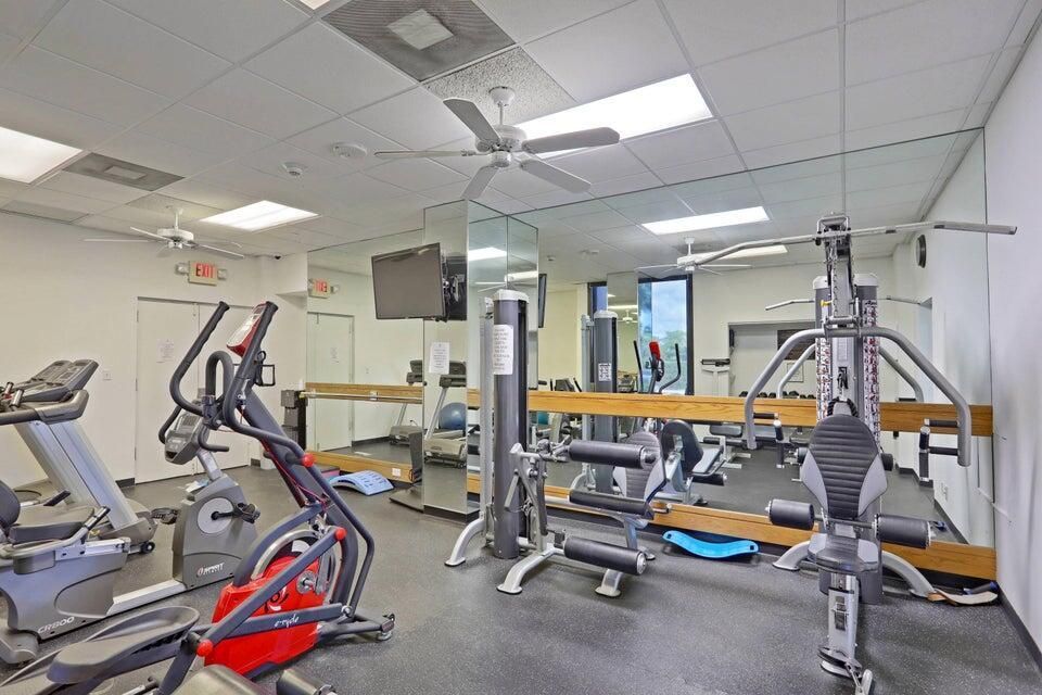 FITNESS CENTER