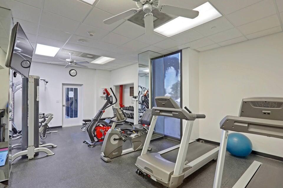 FITNESS CENTER