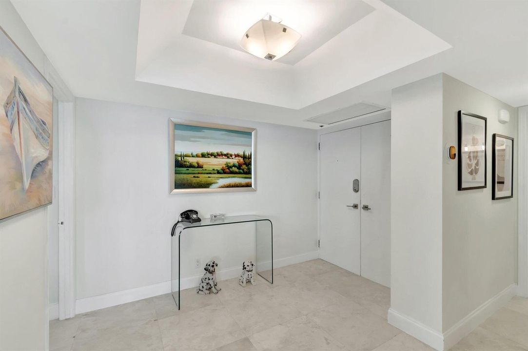 FOYER