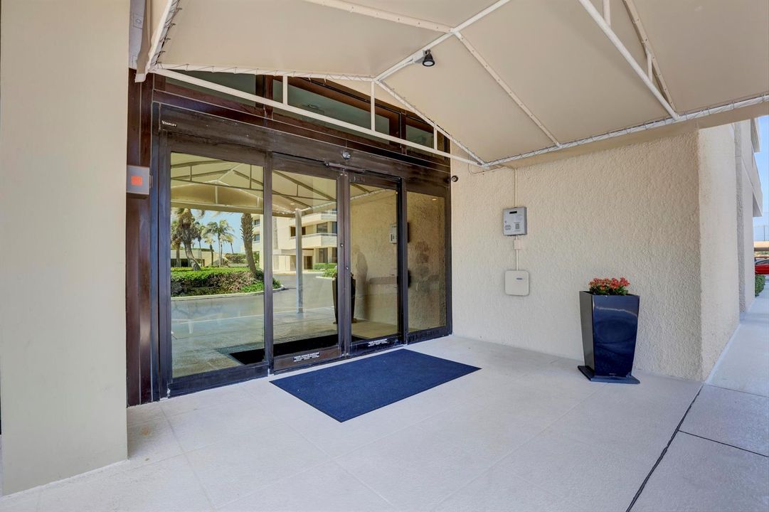 ENTRANCE