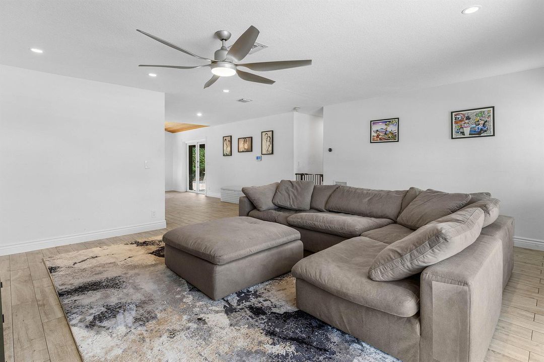 008-1515GallinuleDrive-DelrayBeach-FL-33